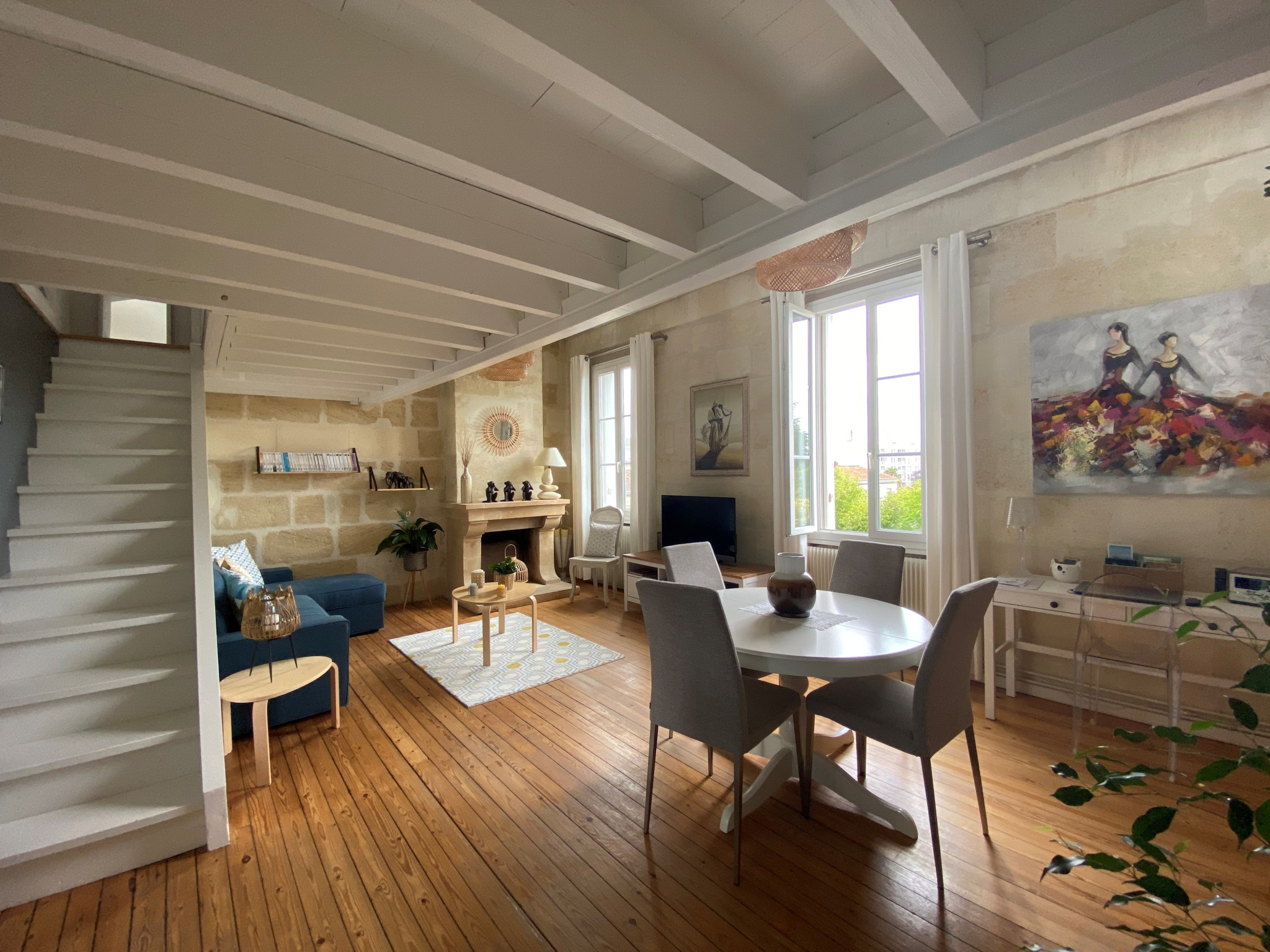 vente BORDEAUX CHARTRONS Proche des Quais Appartement T3